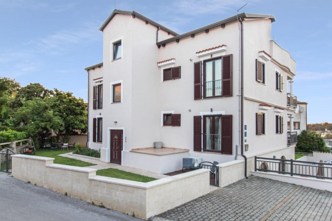Apartments Villa Alba Poreč Buitenkant foto