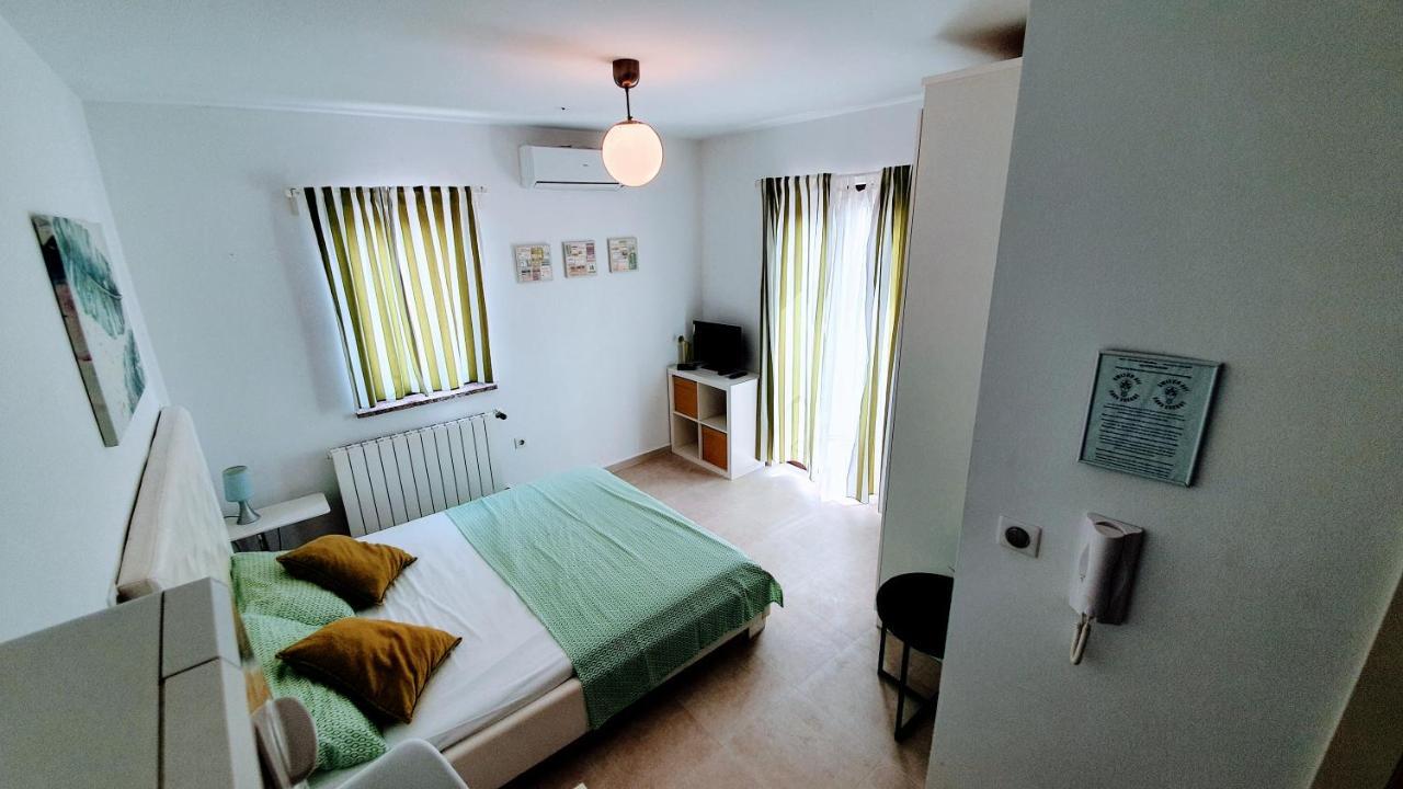 Apartments Villa Alba Poreč Buitenkant foto